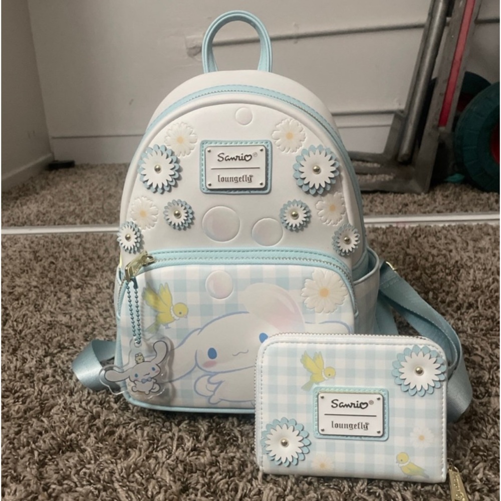 Loungefly Sanrio cinnamonroll backpack